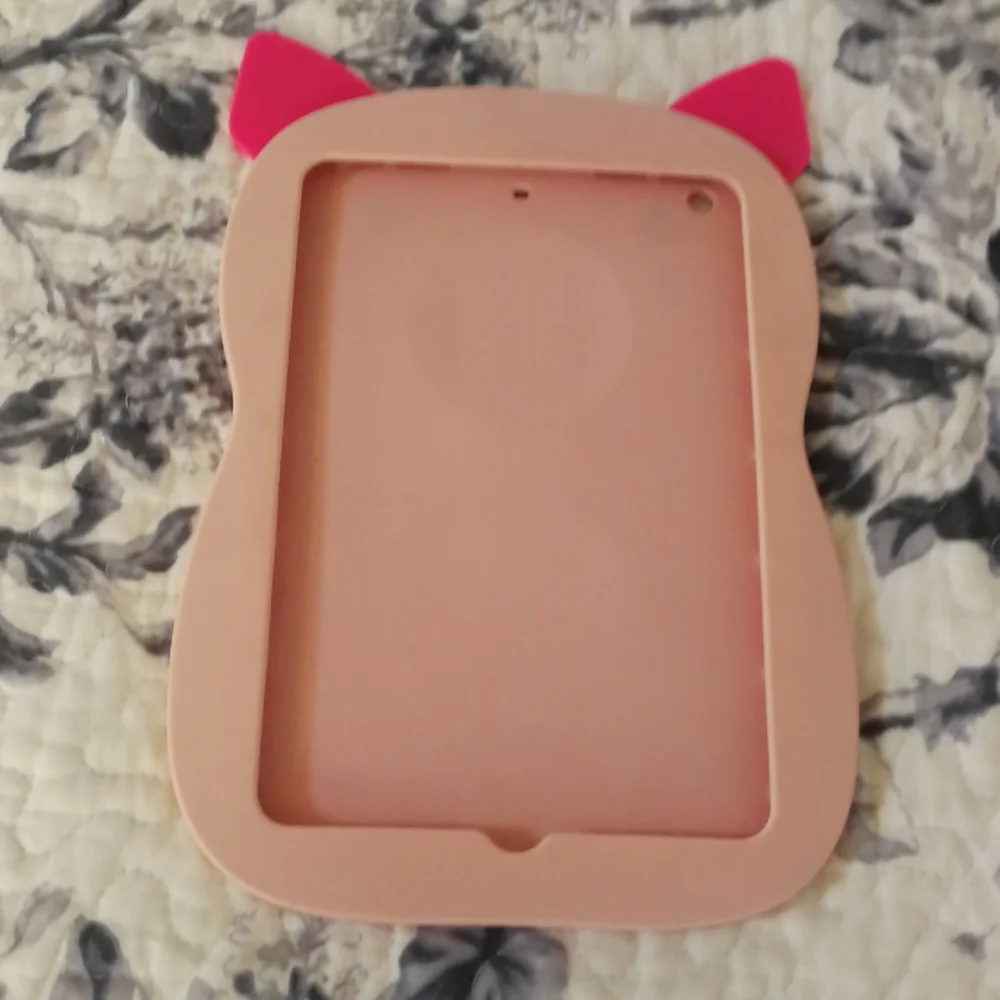 TABLET COVER 🐷🐖